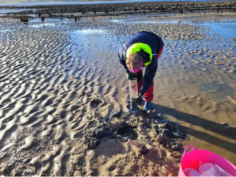 Benthic Monitoring. Photographer Jonathan White