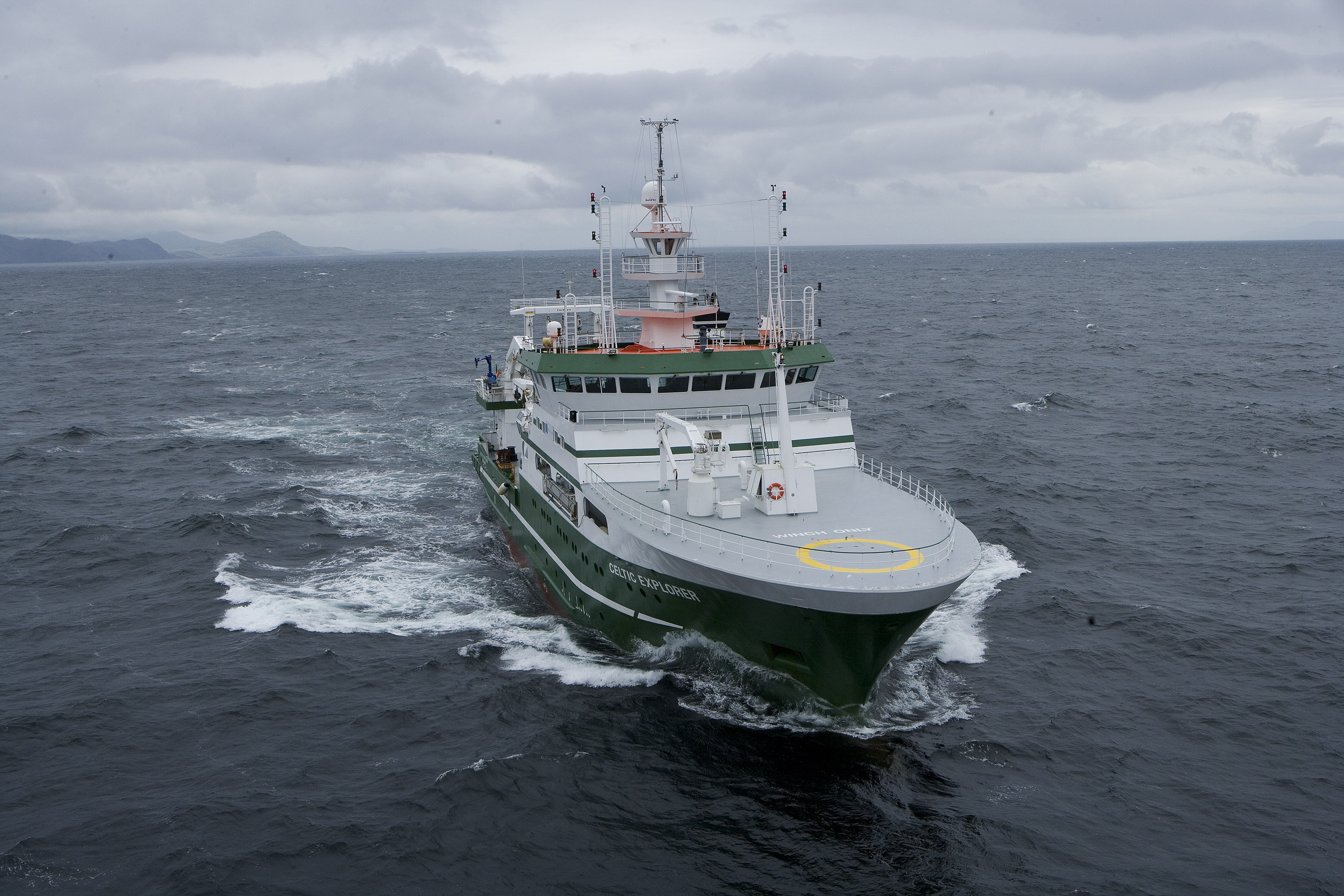 RV Celtic Explorer at sea